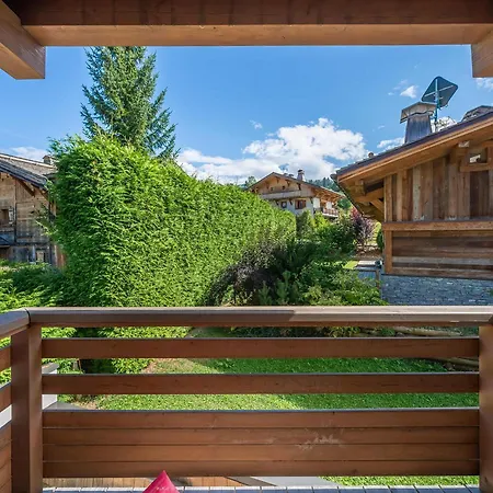 Apartament Renove Pres Des Remontees Mecaniques Et Du Centre, Avec Terrasse Et Parking Couvert - Fr-1-569-126 *